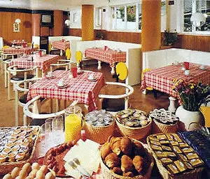 Acapulco Hotel Каттолика