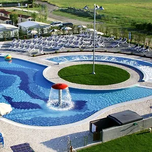 Kompleks wypoczynkowy Villaggio Camping Adria